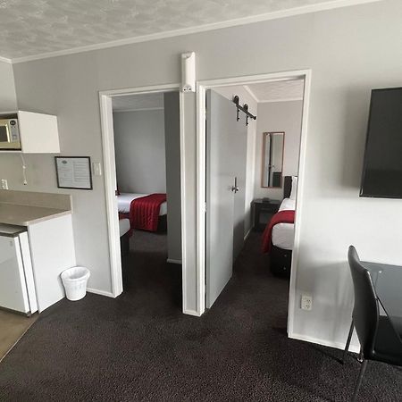 Avenue Motel Palmerston North Buitenkant foto