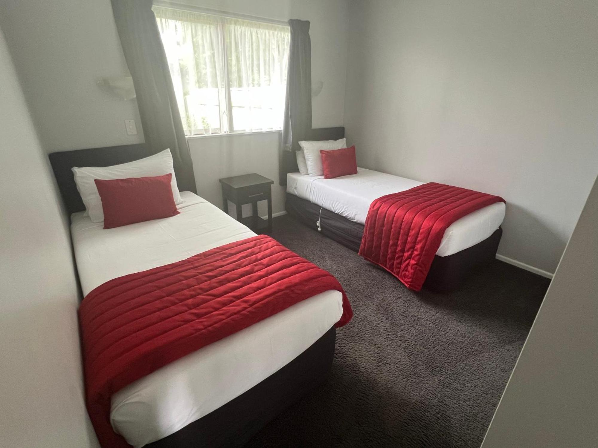 Avenue Motel Palmerston North Buitenkant foto