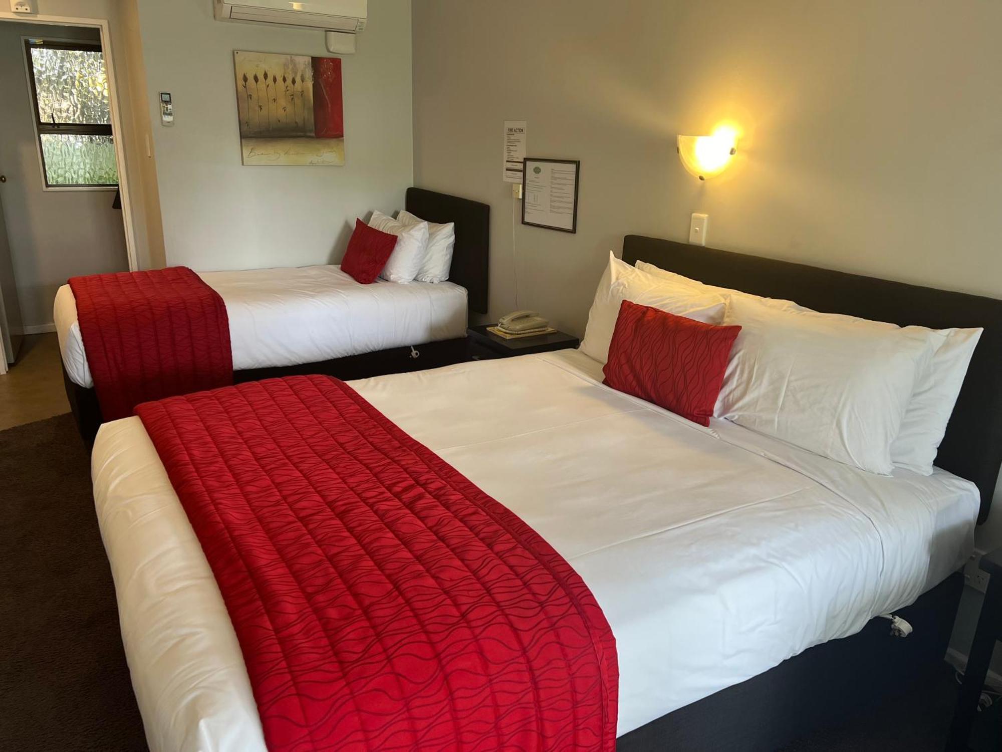 Avenue Motel Palmerston North Buitenkant foto
