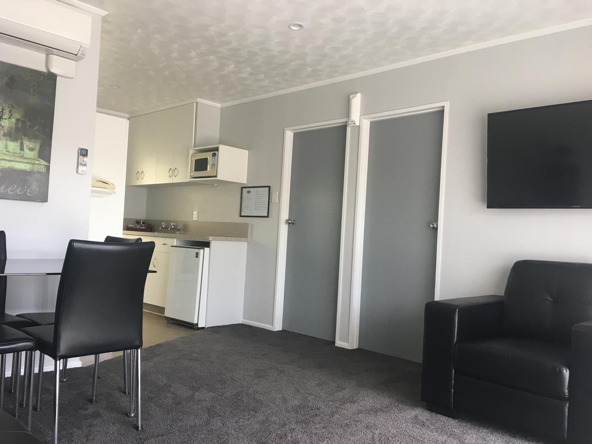 Avenue Motel Palmerston North Buitenkant foto